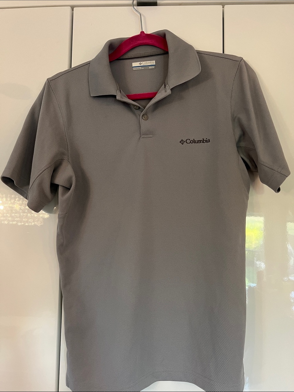 Columbia Men’s Light Grey Polo Shirt with Chest Logo